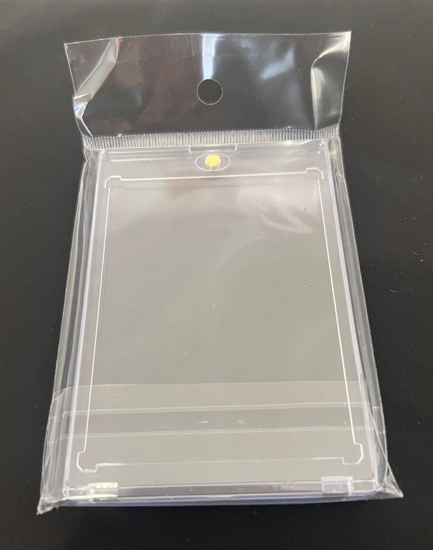 Magnetic Card Holder (1 Count)